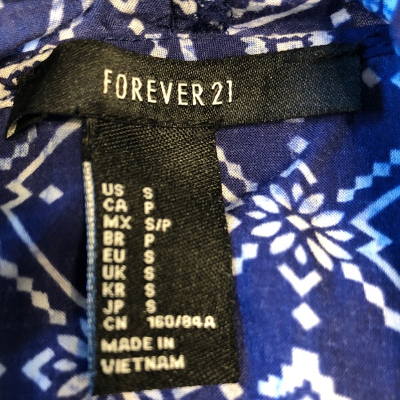 Forever21 sleeveless romper - Picture 6 of 8